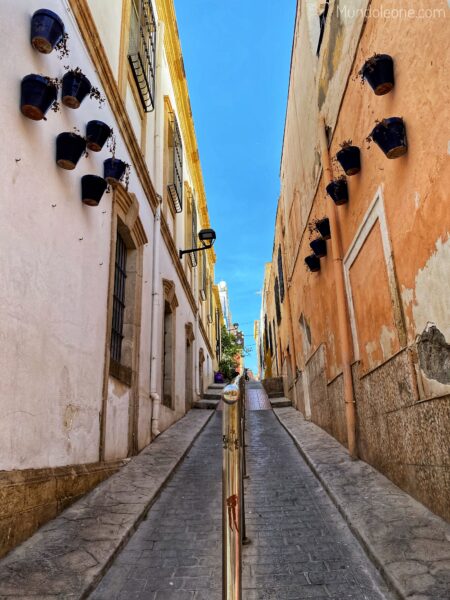 Online Travel Guide Almería