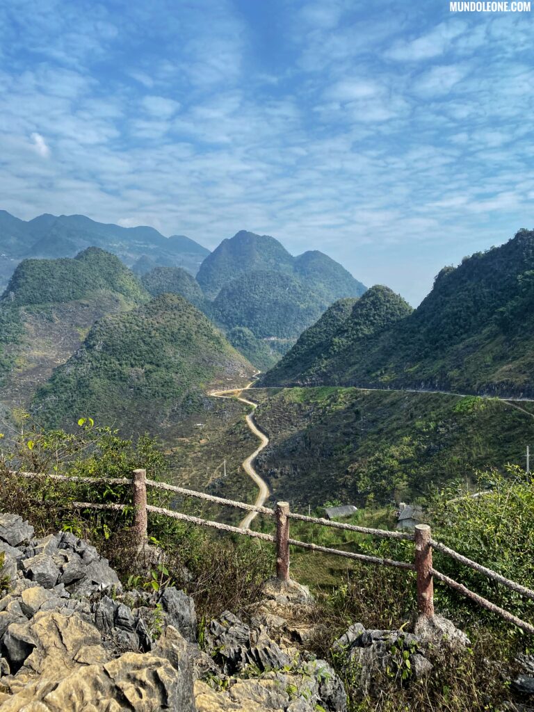 Ha giang loop, Dong Van Karst Plateau, sunny